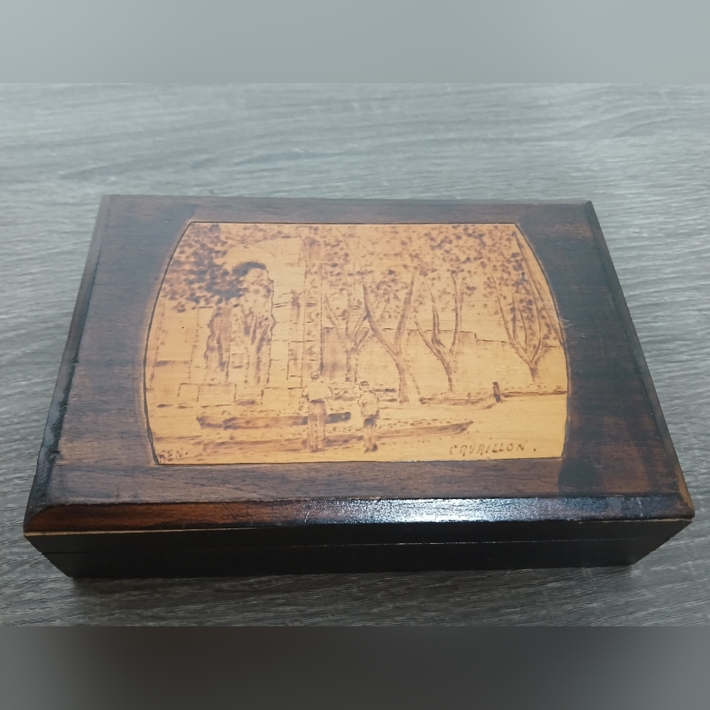 Vintage Handmade Pyrography Hinged Wooden Box Jewlery Trinket Cavaillon France